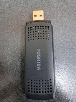 Toshiba WLM-10U1 (WLU5022) Dual Band Wireless LAN Adapter