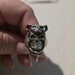 Skull rings