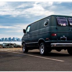 1974 Dodge Tradesman B100