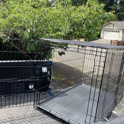 XXL Large Dog Kennel Crate Collapsible Like New 48”L by 30”W by 32” H