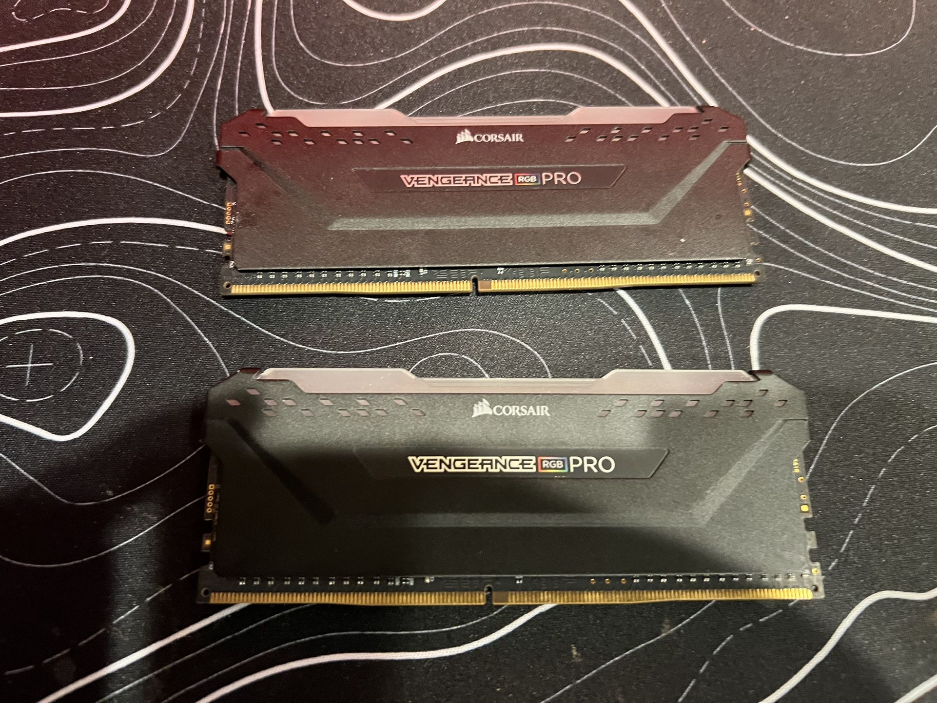 Corsair Vengeance RGB PRO DDR4 32GB (2x16GB) 3000MHz DIMM RAM