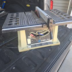 Delta Table Saw PRICE REDUCED FOR QUICK SALE!!