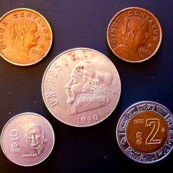 OLD MEXICAN COLLECTOR COINS