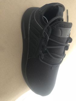 Adidas boys or girls size 13