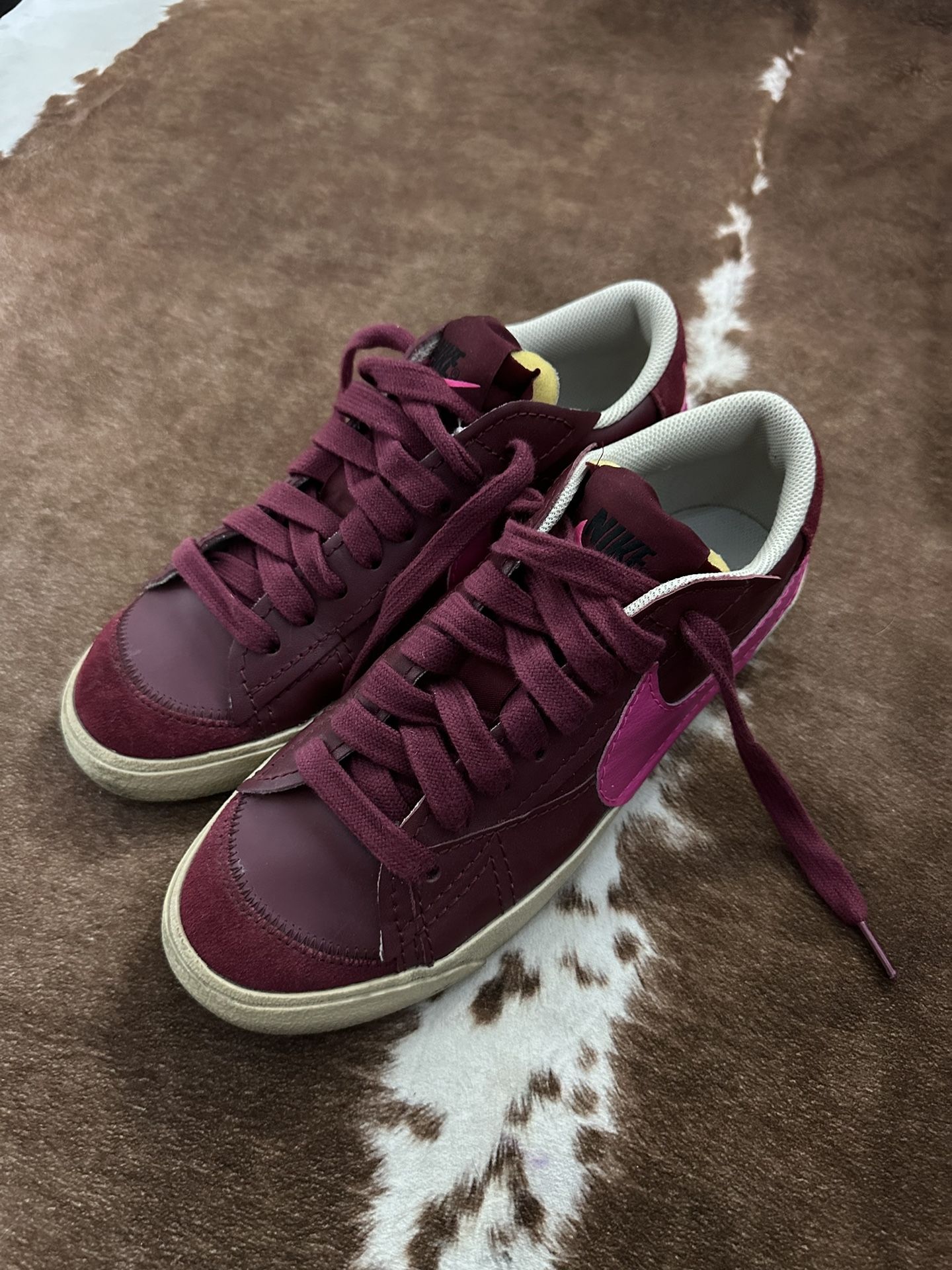 Women’s Vintage Nikes