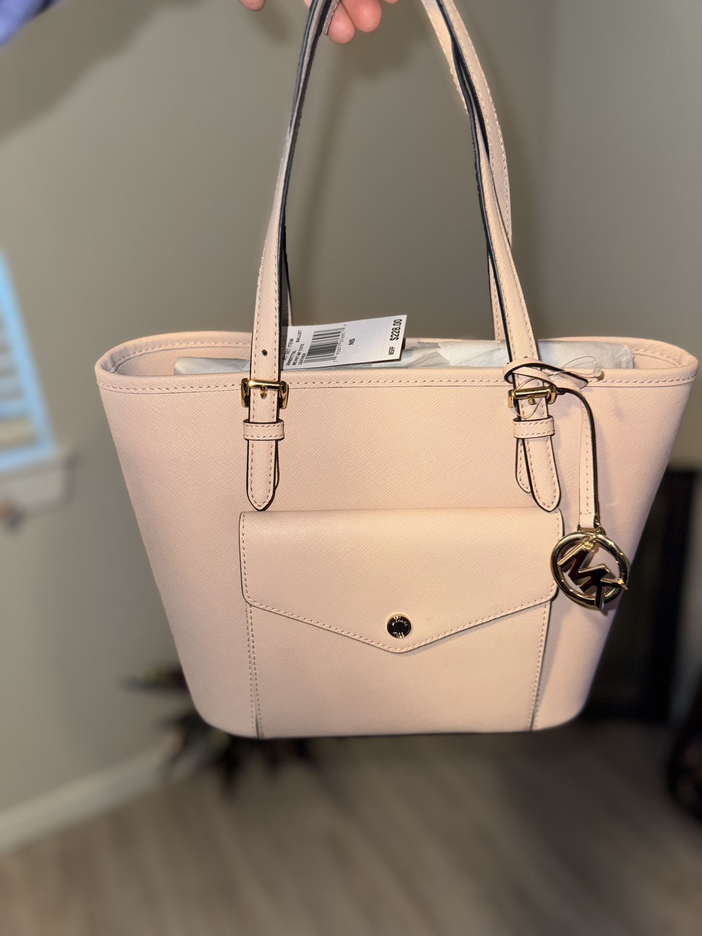 Michael Kors Jet Set Ballet Medium Leather Tote - Soft Pink