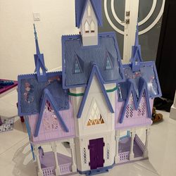 Disney Frozen Ultimate Arendelle Castle Playset - Massive Dollhouse - Elsa’s Castle - Disney Frozen