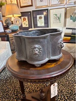 Fiberglass English style faux zinc planter with lions