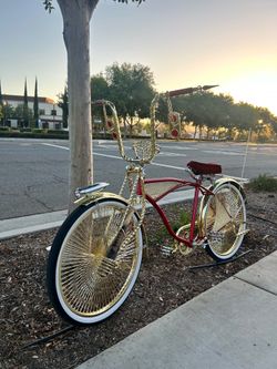 Lowrider beach cruiser
