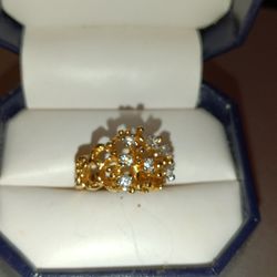 Marked Gold Cluster Ring 