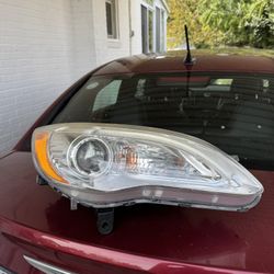 Car headlight For Chrysler (contact info removed)/2012/2013/2014 