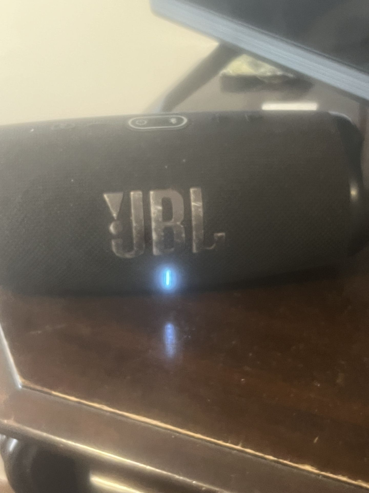 JBL Charge 5