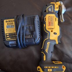 DEWALT 20V MAX XR Brushless Oscillating Multi-Tool