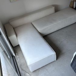 ROVE CONCEPT Sleeper Sectional