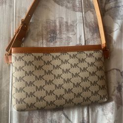 Michael Kors Waist Bag 