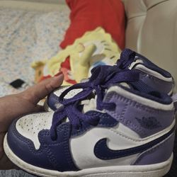 Nike 8c
