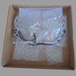 ANTIFAZ. ACCESORIO PARA QUINCIANERA.