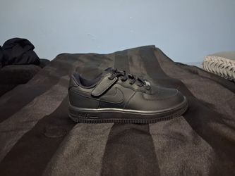 Brand New And Original Kid's Nike Air Force Ones Sneakers size 3y