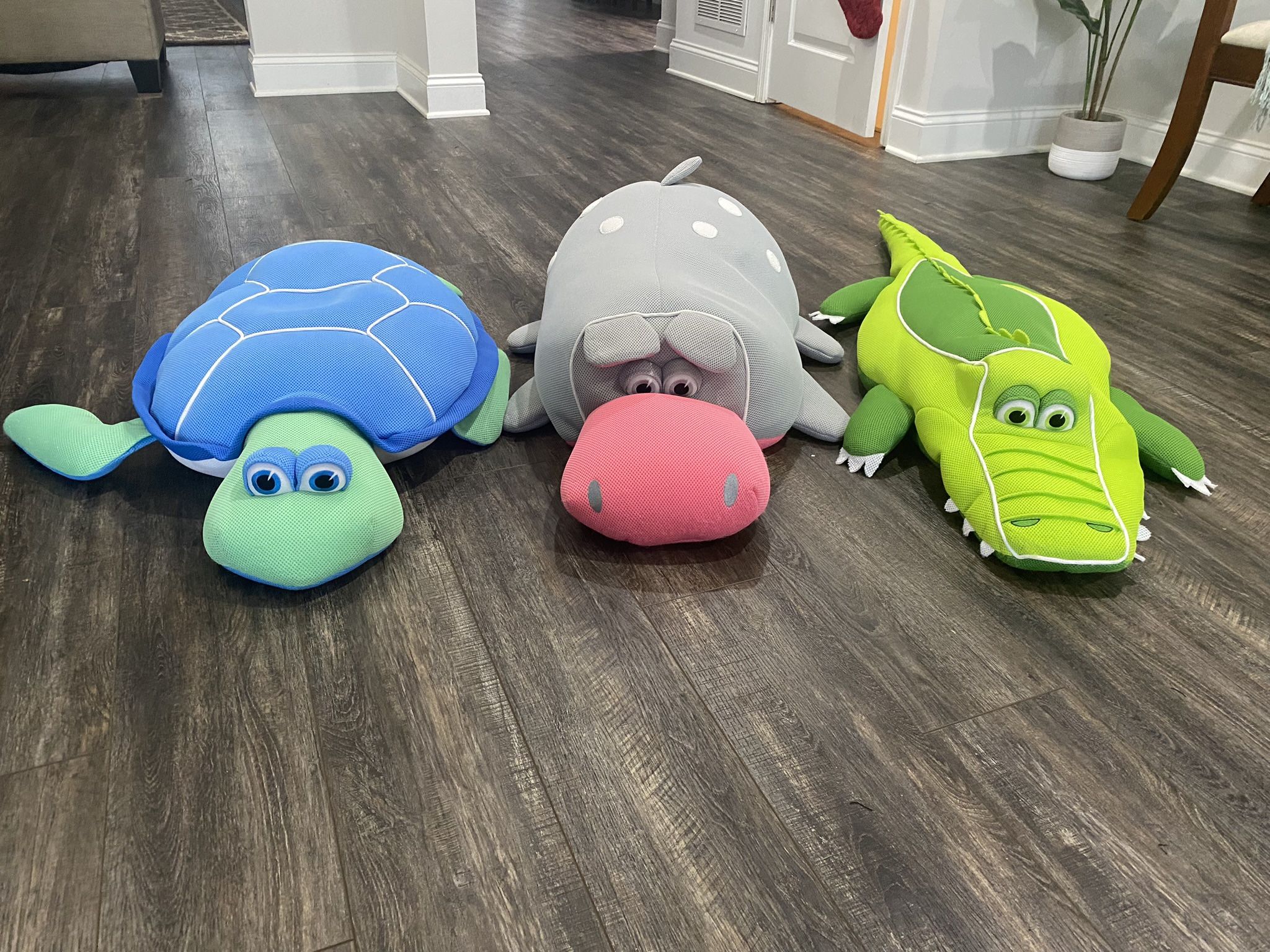 Lot Of BIG JOE Floats Croc Hipo Turtle