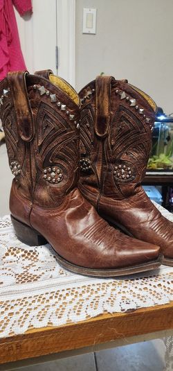 Ladies Boots 8.5