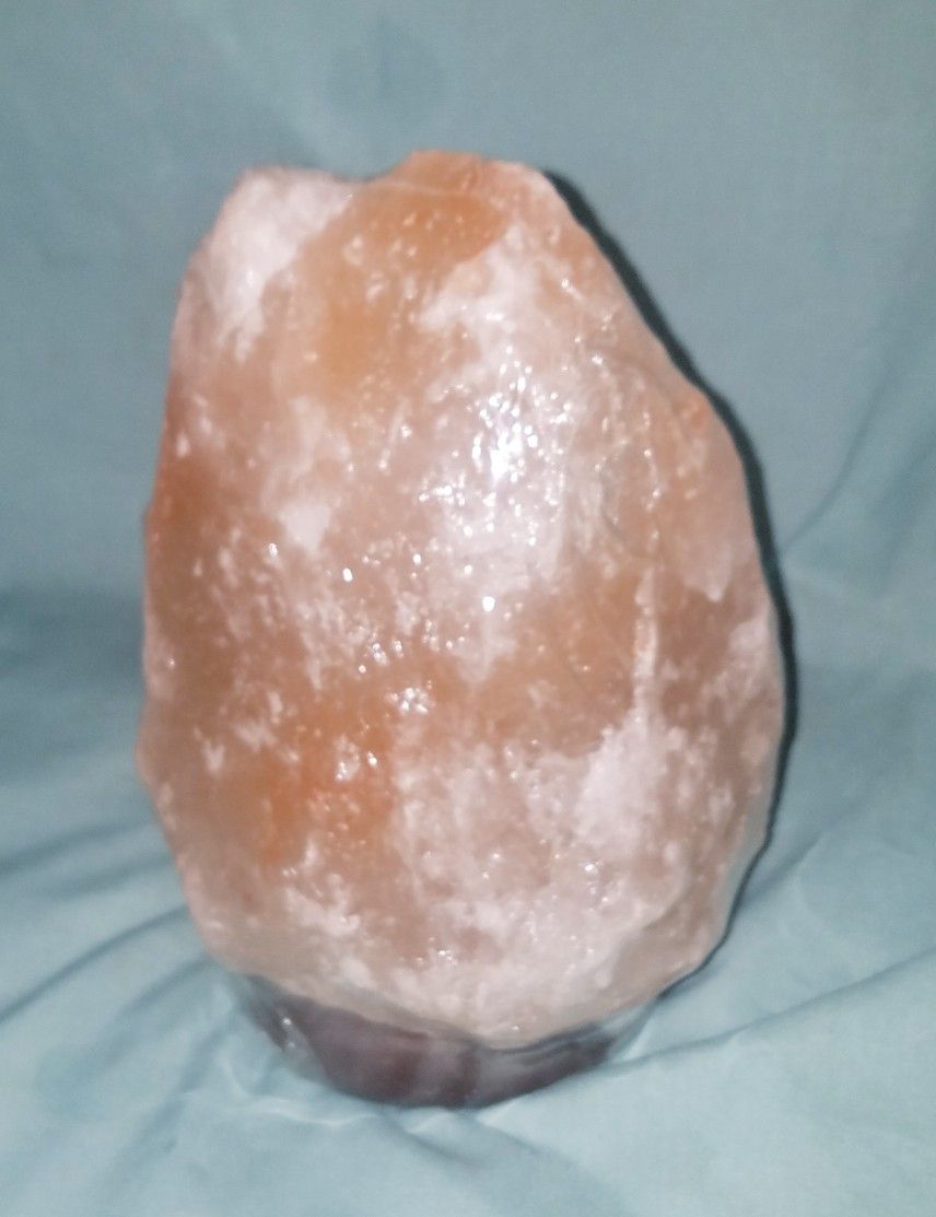 Himalayan Pink Salt Lamp Plain Wood Base w Switched Cord and Bulb New Condition