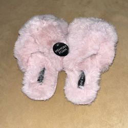 Nine West pink slippers