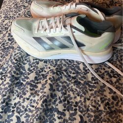 Tenis Size 10