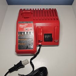 Milwaukee M18 M12 Charger