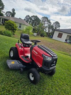 Troy-Bilt Bronco-46 riding lawnmover