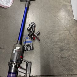 Dyson V11 Animal Cordless Stick Vacuum Cleaner Motorbar Charger Attachments