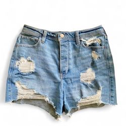 Hollister denim distressed shorts size 3