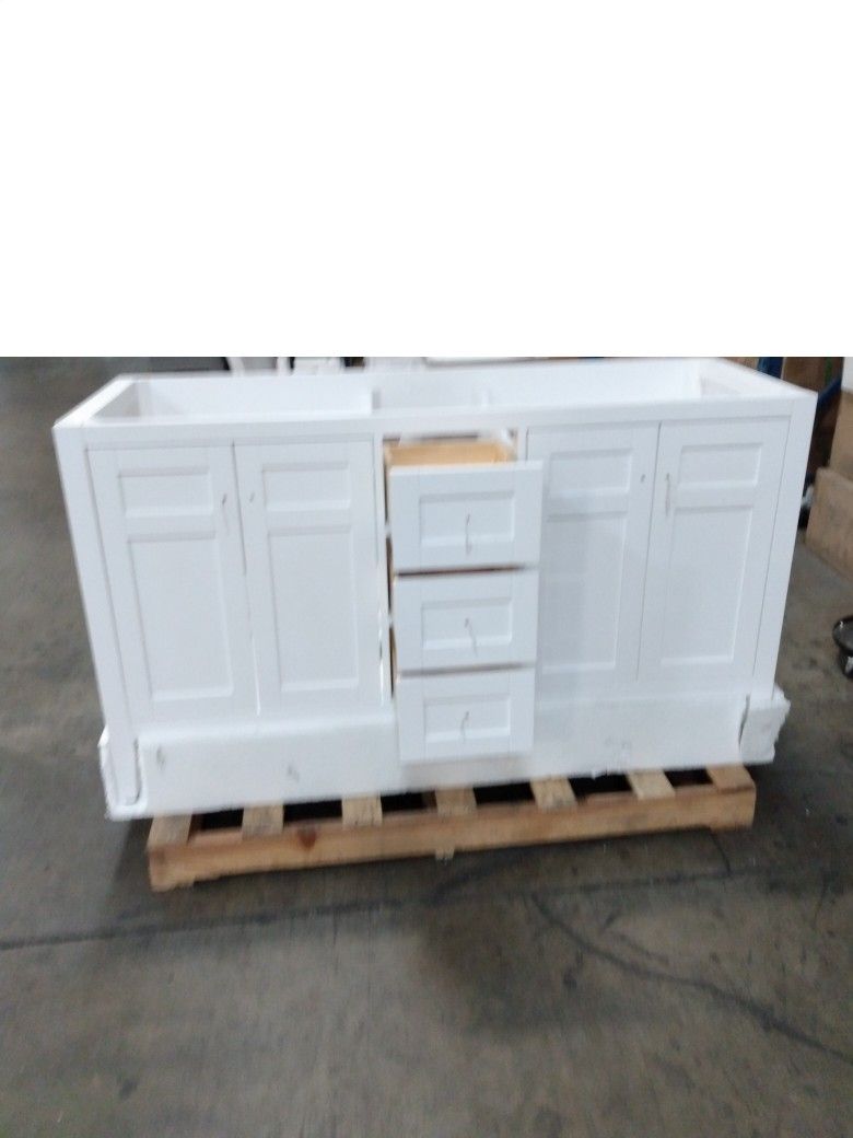 60" White Bath Vanity OU284 for Sale in Rancho Cucamonga, CA OfferUp