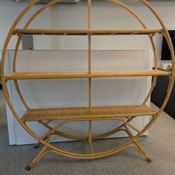 Round book shelf