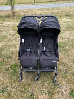 Mompush Double Stroller