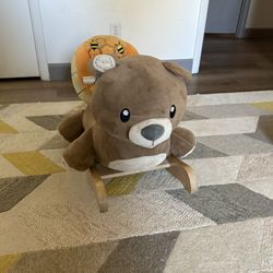 Honey Bear Childs Rocker 