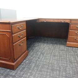 High End Executive L-Desk with Walnut Laquer and Wood Top - Delivered

