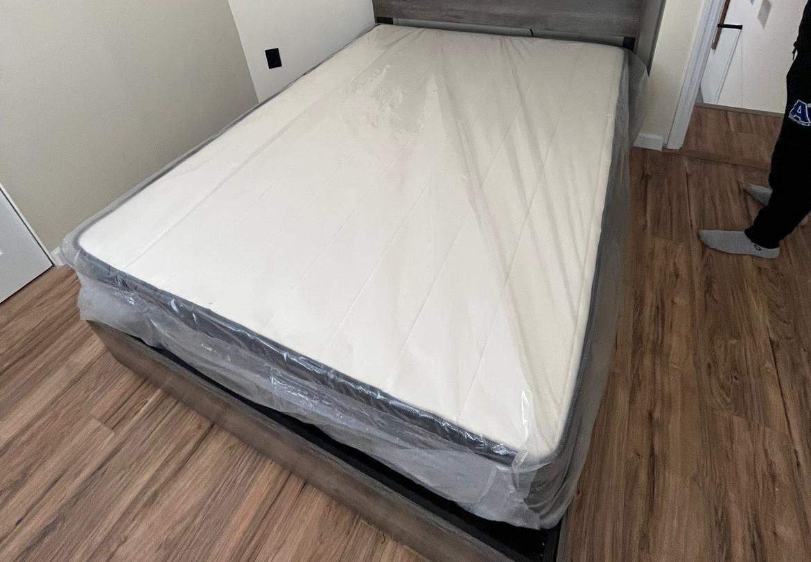 Full Size Mattress With Box Springs✅