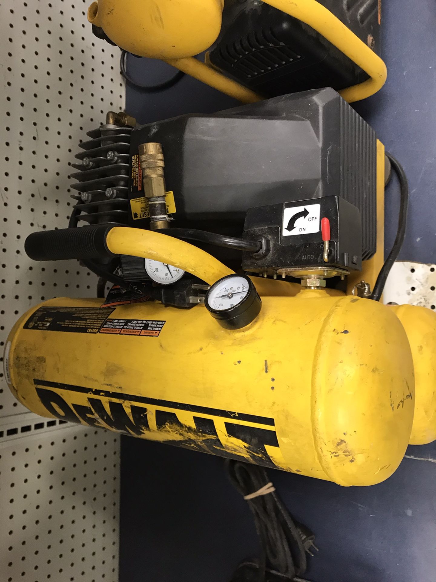Dewalt compressor