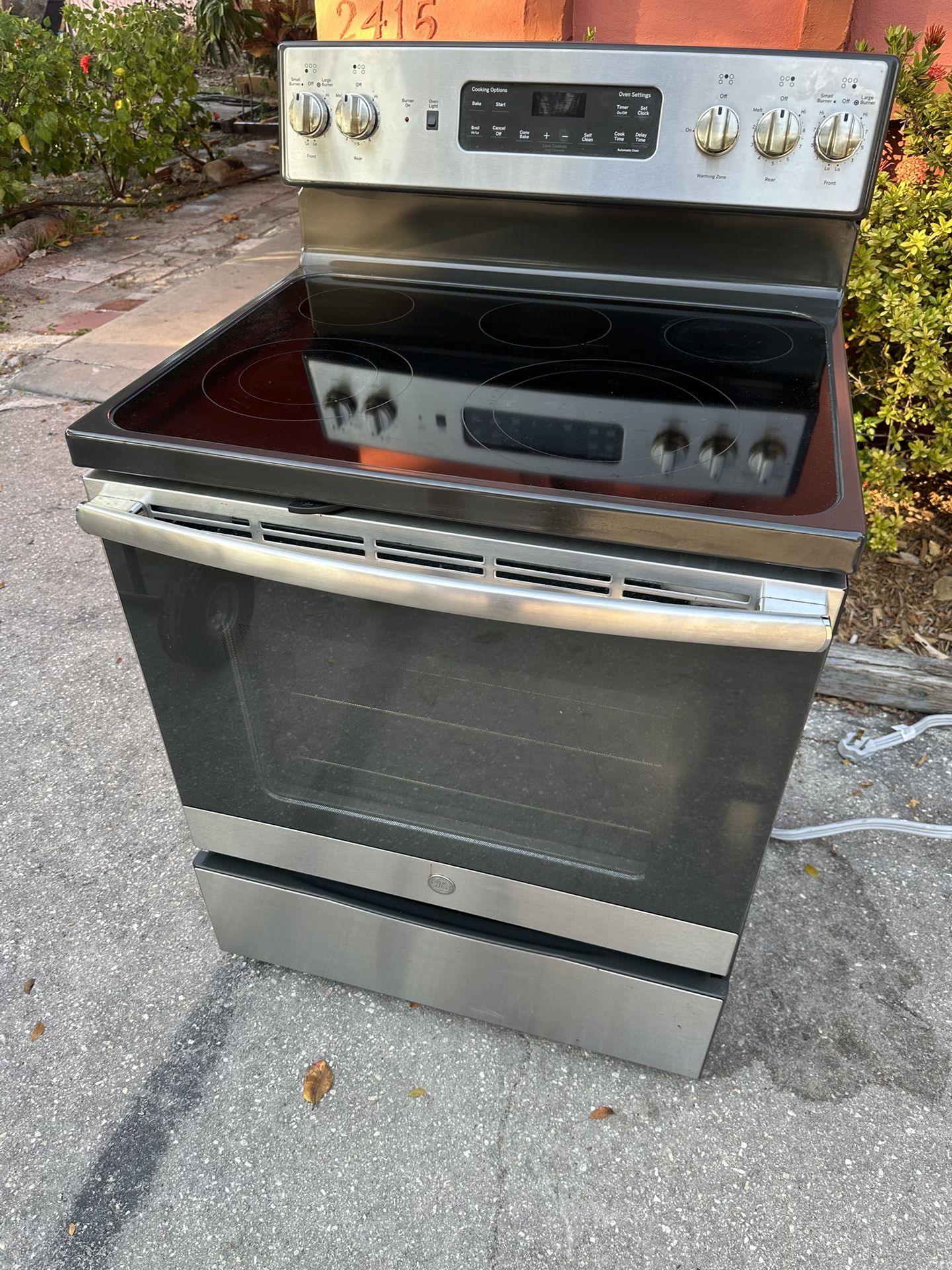 GE Stainless Steel Stove