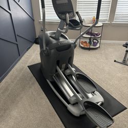 Octane Q35x Elliptical