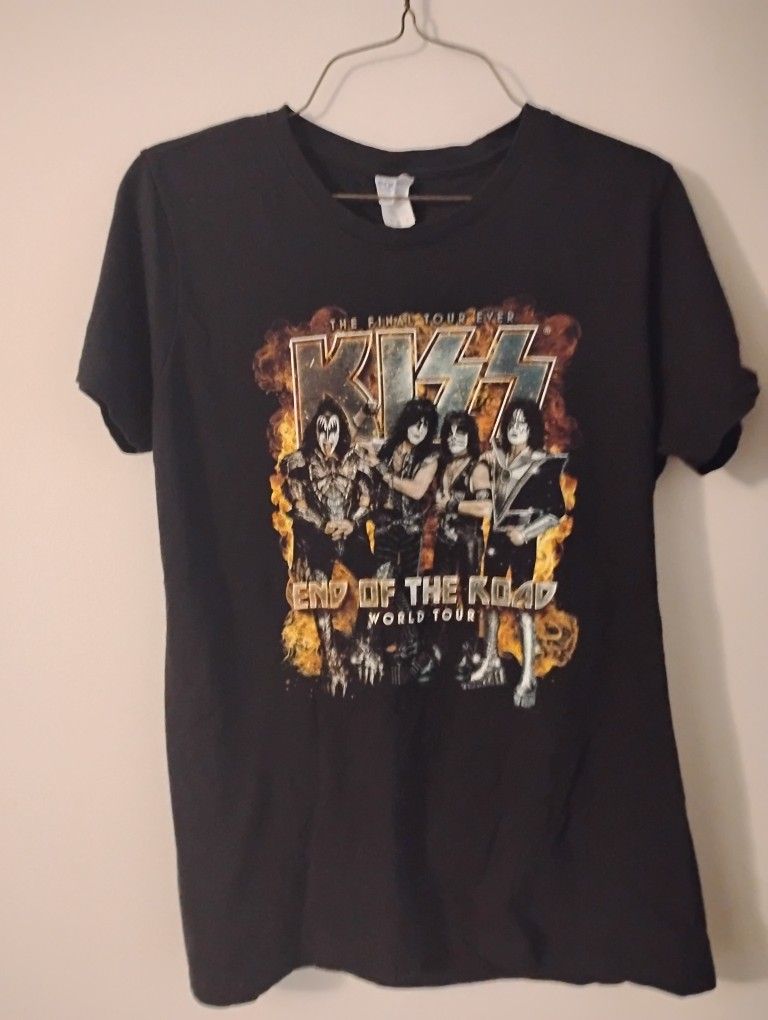 Rare Beautiful KISS Concert Bought T-shirt Med