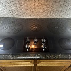 Whirlpool 36” Cooktop