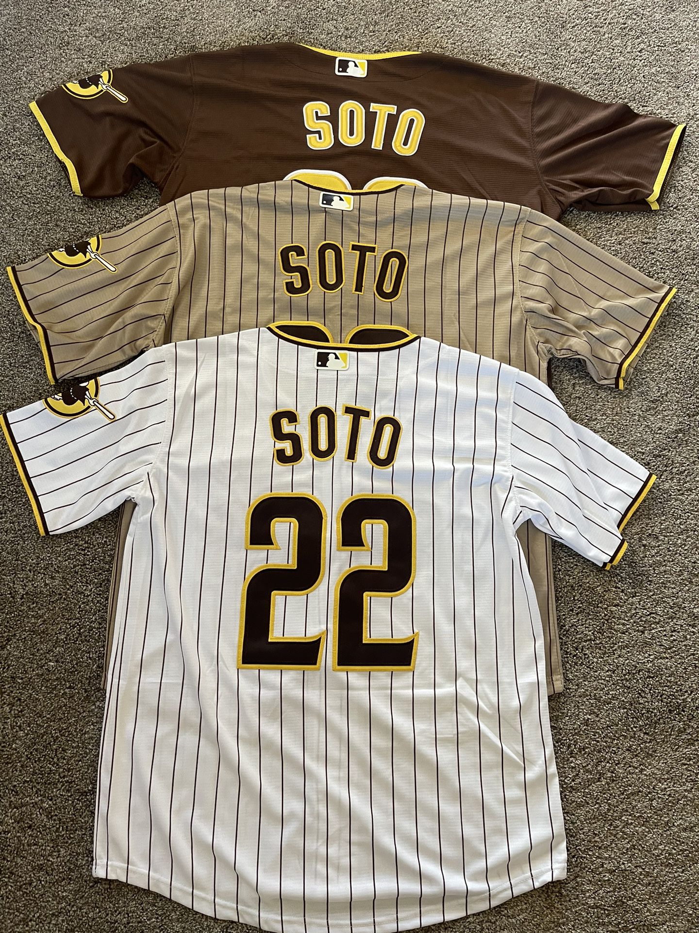 San Diego Padres Jersey for Sale in La Mesa, CA - OfferUp