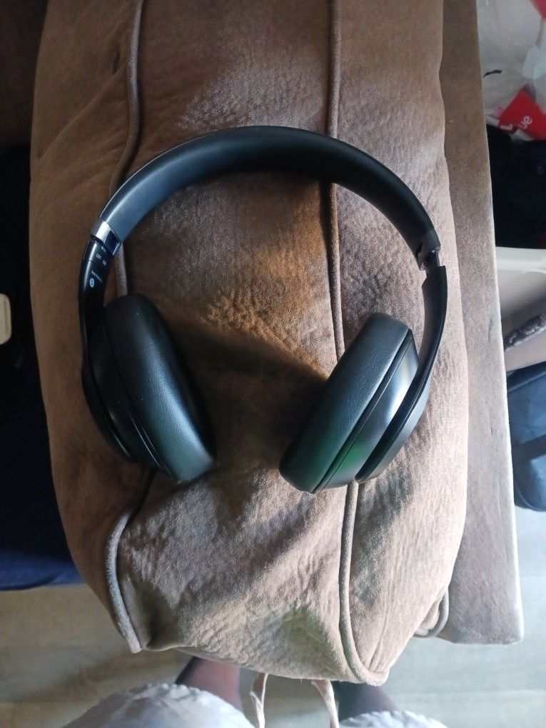 Beats Studio Pros