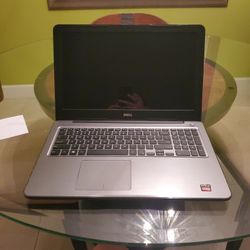 Laptop Dell Inspiron 15 5000 Series