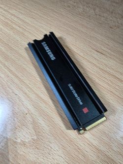 Samsung 980 Pro 2TB NVMe m.2 SSD Solid State Hard Drive