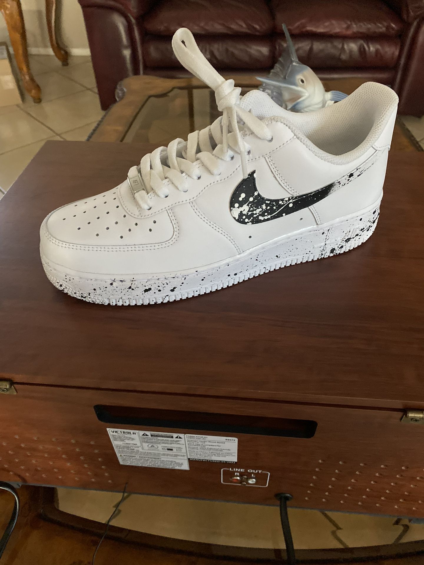 Gorgelen brand is meer dan Nike Air Force 1 - Custom Hand Painted With Quality Paint ( Black And White  Splatter Design) for Sale in San Jacinto, CA - OfferUp