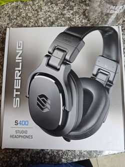 Sterling S400 studio headphones
