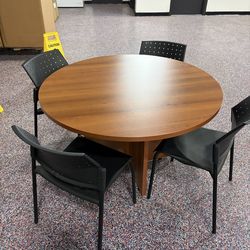 Solid wood Table with chairs