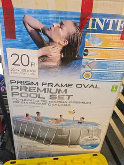Pool set